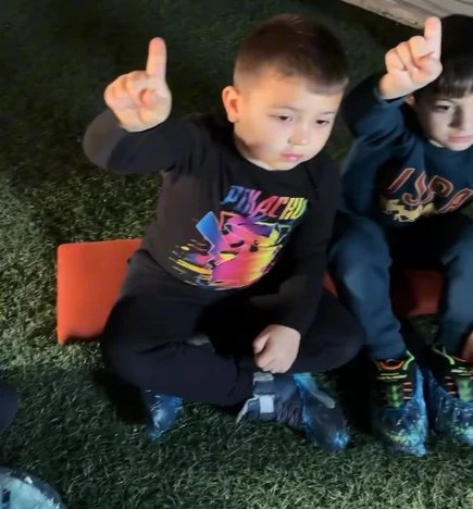 “Petra” kitabını kukla eşliğinde dinledik