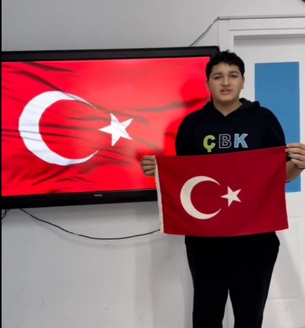 BAYRAK SEVGİSİ İLK DERSTE
